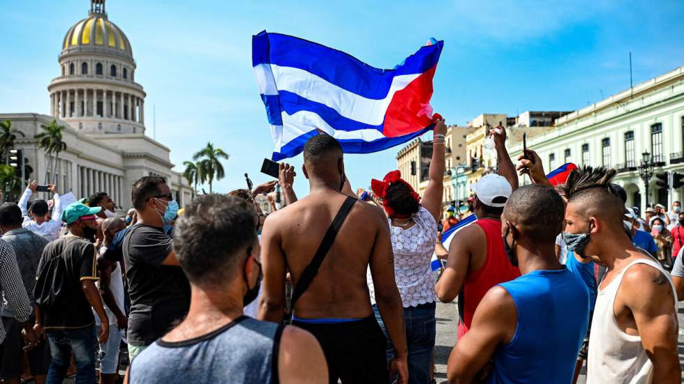 Cuba, confrontée à des manifestations historiques, accuse Washington