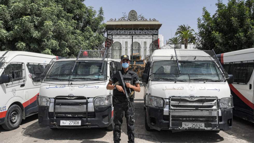 En Tunisie, inquiétudes après l'arrestation de plusieurs députés critiques du président Saïed