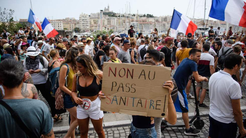 Quelque 237 000 manifestants ont défilé en France contre le passe sanitaire