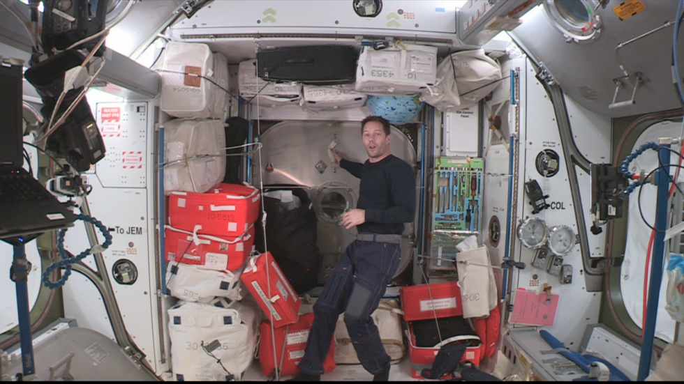 Journal de bord Mission Alpha : visite du nouveau module de l'ISS avec Thomas Pesquet Journal de bord Mission Alpha : visite du nouveau module de l'ISS avec Thomas Pesquet