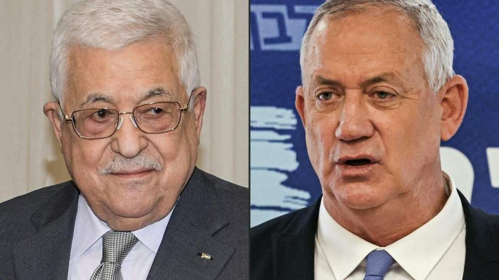 En Cisjordanie, rare rencontre entre l'Israélien Benny Gantz et le Palestinien Mahmoud Abbas En Cisjordanie, rare rencontre entre l'Israélien Benny Gantz et le Palestinien Mahmoud Abbas