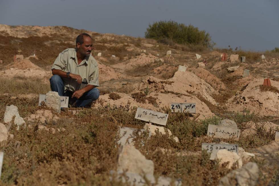 "Maintenant, on attend des actes" : dans le Sud tunisien, Kaïs Saïed suscite espoir et impatience