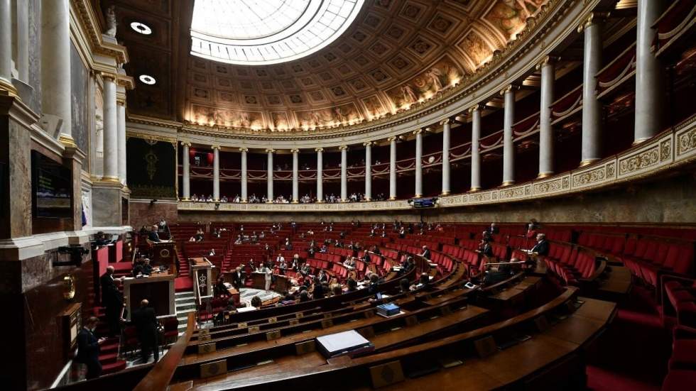 Homophobie : l'Assemblée nationale vote pour interdire les "thérapies de conversion" Homophobie : l'Assemblée nationale vote pour interdire les "thérapies de conversion"
