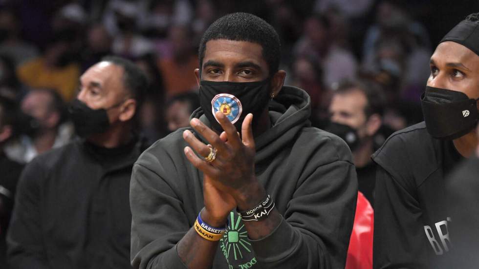 Covid-19 : la NBA pousse à la vaccination, le réfractaire Irving suspendu par les Nets