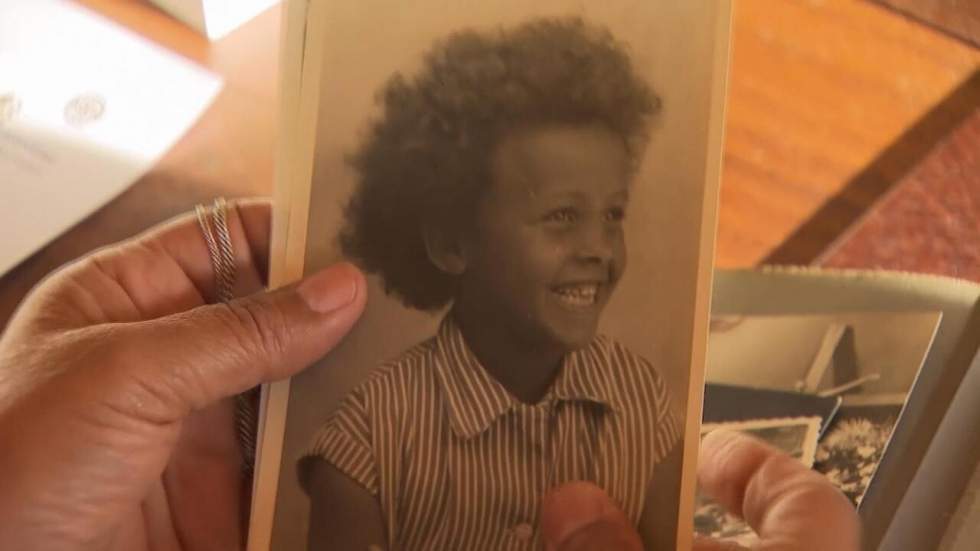 Colonisation du Congo : des femmes métisses arrachées à leurs mères attaquent l'État belge