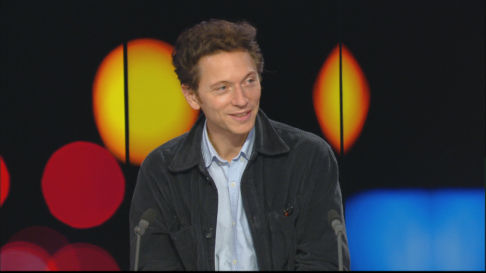 Avec "Une éclipse", Raphaël Haroche explore la force et la fragilité des liens Avec "Une éclipse", Raphaël Haroche explore la force et la fragilité des liens