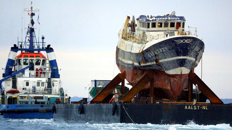 Le naufrage du Bugaled Breizh est dû à un "accident de pêche", conclut la justice britannique