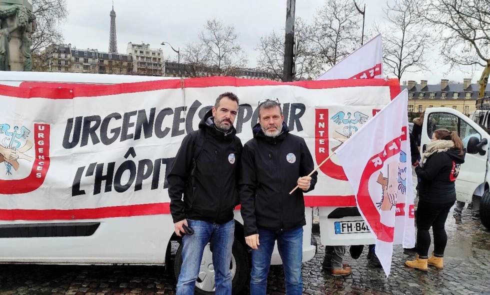 À l’hôpital public, "j’ai des collègues qui pleurent quand ils viennent travailler"