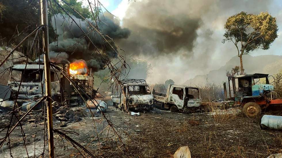 Massacre en Birmanie : l'ONG Save the Children confirme la mort de deux employés Massacre en Birmanie : l'ONG Save the Children confirme la mort de deux employés