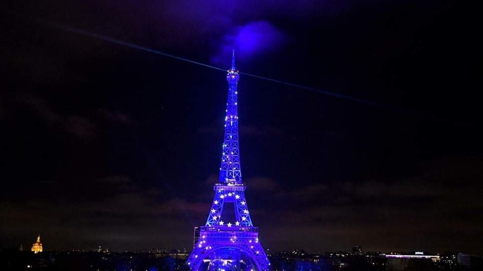 La France prend la présidence de l'Union européenne pour six mois La France prend la présidence de l'Union européenne pour six mois