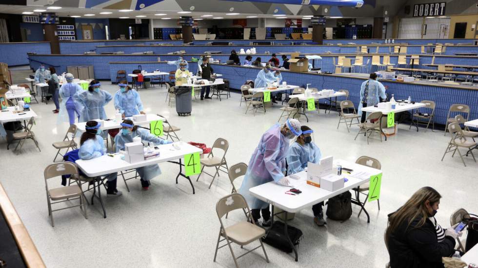 Covid-19 : plus d'un million de nouveaux cas aux États-Unis, un record mondial Covid-19 : plus d'un million de nouveaux cas aux États-Unis, un record mondial
