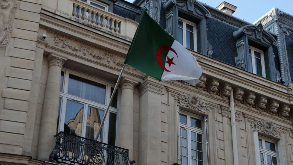 L'ambassadeur d'Algérie en France reprend ses fonctions jeudi à Paris