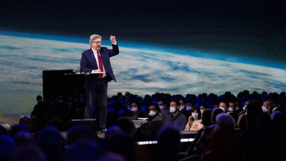 Présidentielle : à Nantes, Jean-Luc Mélenchon en appelle aux sens et trace sa route en solitaire