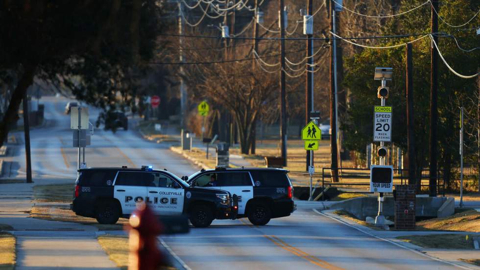 Prise d'otages dans une synagogue au Texas : deux jeunes arrêtés au Royaume-Uni