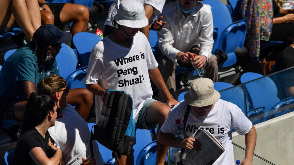 Tennis : les tee-shirts "Où est Peng Shuai ?" autorisés à l’Open d’Australie