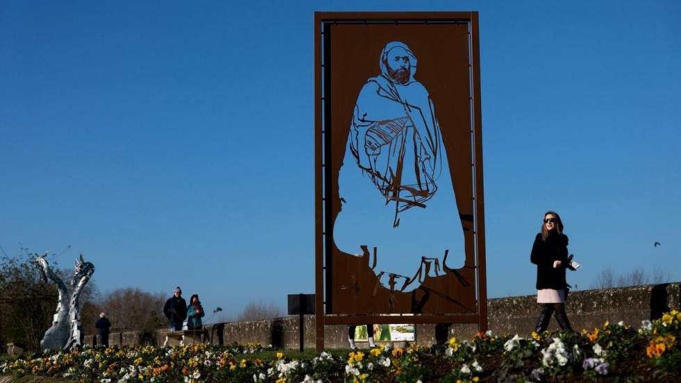 France : la sculpture en hommage au héros algérien Abdelkader vandalisée