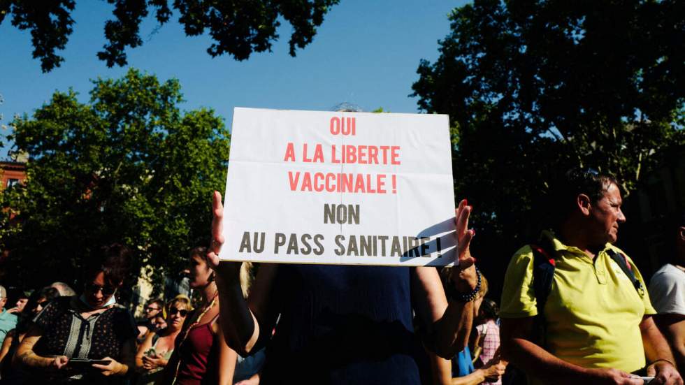 Anti-passe vaccinal : "des convois de la liberté" attendus samedi à Paris