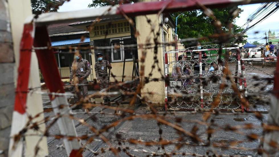 Birmanie : plus de 800 prisonniers graciés par la junte Birmanie : plus de 800 prisonniers graciés par la junte