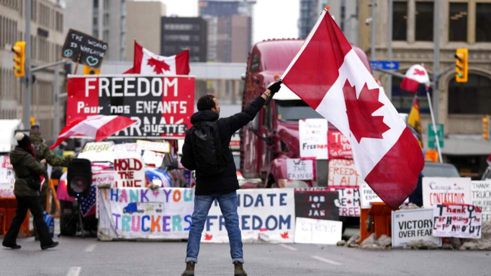 Du Canada au Bangladesh, les étranges réseaux de soutiens aux “convois de la liberté”