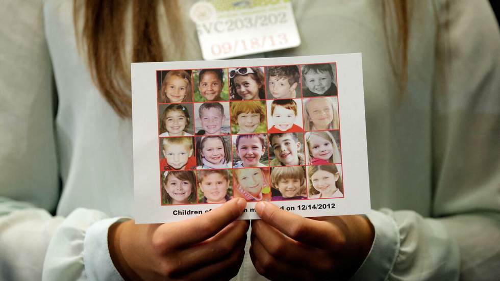 Tuerie de Sandy Hook : accord "historique" entre un armurier et des familles de victimes