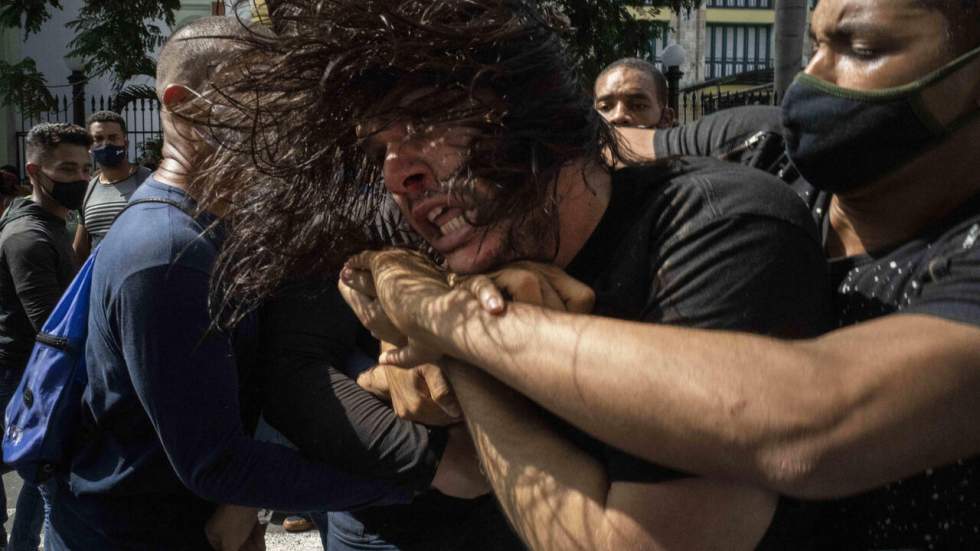 Manifestations du 11 juillet à Cuba : jusqu'à 20 ans de prison pour des protestataires