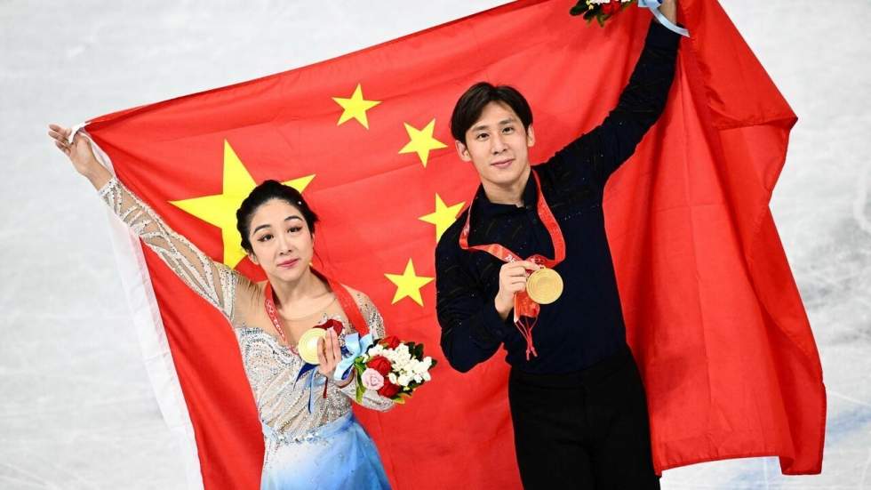 JO-2022 : la météo chamboule les épreuves, les patineurs chinois Sui Wenjing et Han Cong sacrés