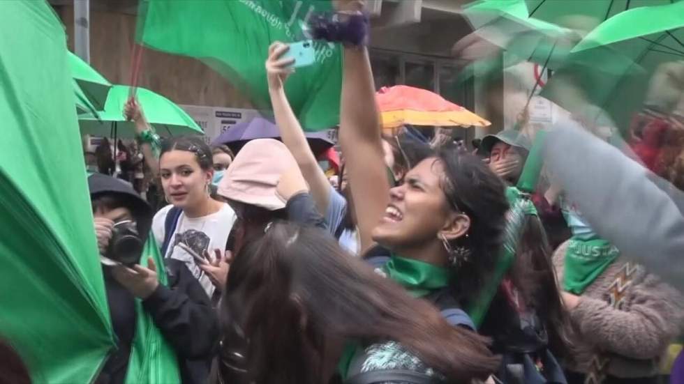 Colombie : l'avortement dépénalisé jusqu'à 24 semaines de grossesse Colombie : l'avortement dépénalisé jusqu'à 24 semaines de grossesse