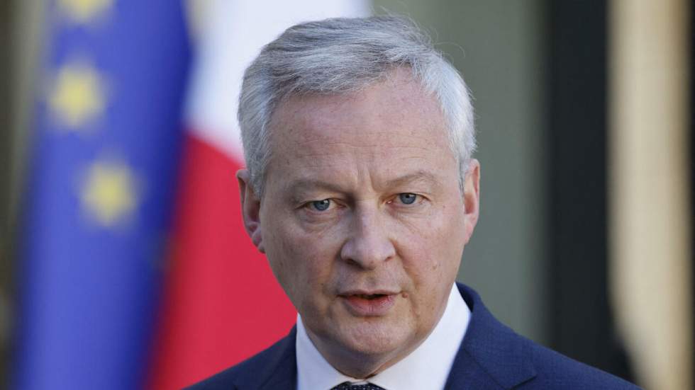 Après avoir évoqué une "guerre économique" contre Moscou, Bruno Le Maire revient sur ses propos