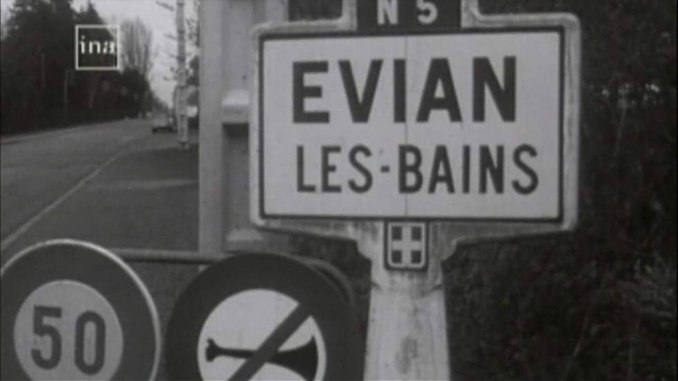 60 ans après les accords d'Évian, les mémoires franco-algériennes vues par les jeunes générations 60 ans après les accords d'Évian, les mémoires franco-algériennes vues par les jeunes générations