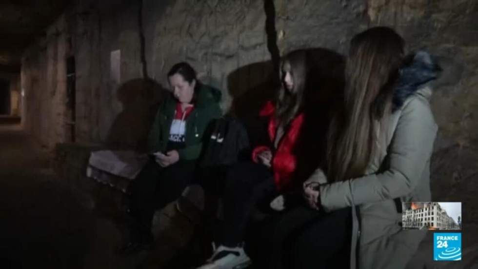 Reportage en Ukraine : dans le dédale des catacombes d'Odessa avec ses habitants