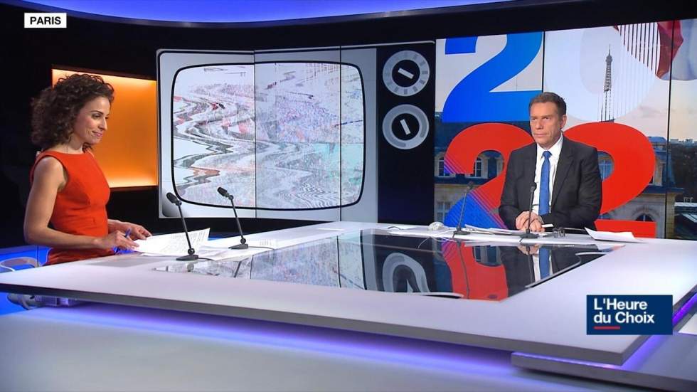 Présidentielle 2022 à J-13 : la campagne officielle débute Présidentielle 2022 à J-13 : la campagne officielle débute
