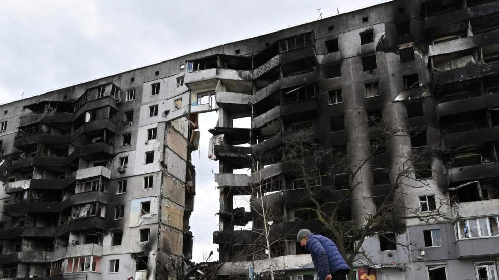 Paris et Berlin expulsent des dizaines de diplomates russes Paris et Berlin expulsent des dizaines de diplomates russes