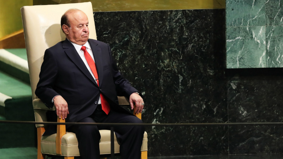 Au Yémen, le président délègue ses pouvoirs à un nouveau conseil présidentiel Au Yémen, le président délègue ses pouvoirs à un nouveau conseil présidentiel