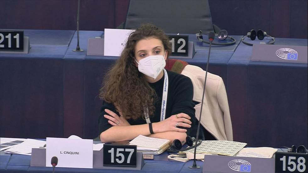 Conférence sur l'avenir de l'UE : Laura Maria, pour une Europe ouverte, responsable et sans murs Conférence sur l'avenir de l'UE : Laura Maria, pour une Europe ouverte, responsable et sans murs