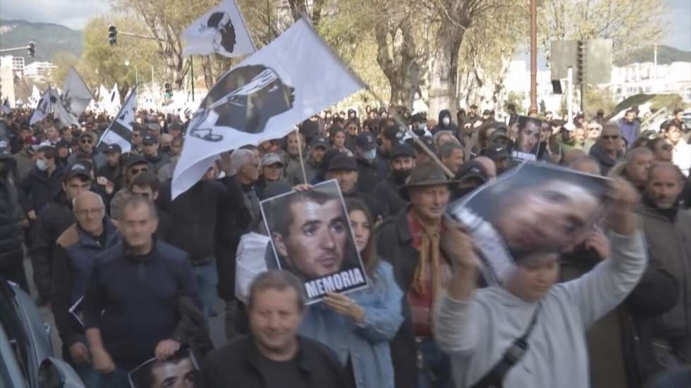 La fracture corse : les tensions nationalistes ravivées par la mort d'Yvan Colonna La fracture corse : les tensions nationalistes ravivées par la mort d'Yvan Colonna