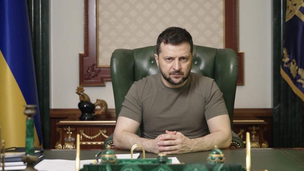 "L'élimination" des soldats ukrainiens à Marioupol mettrait fin aux négociations, menace Zelensky