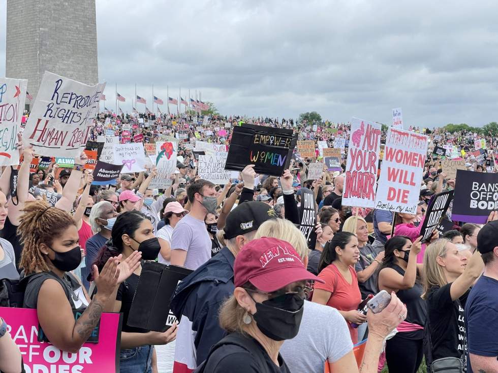 "C’est trop tard" : à Washington, une manifestation amère pour protéger le droit à avorter