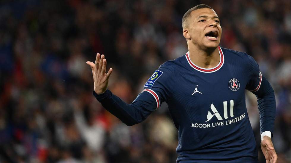 Trophées UNFP : Kylian Mbappé élu meilleur joueur de la saison pour la troisième fois consécutive