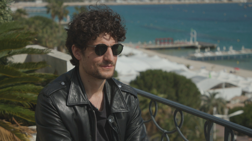 Festival de Cannes : Louis Garrel se présente à Cannes avec de multiples casquettes