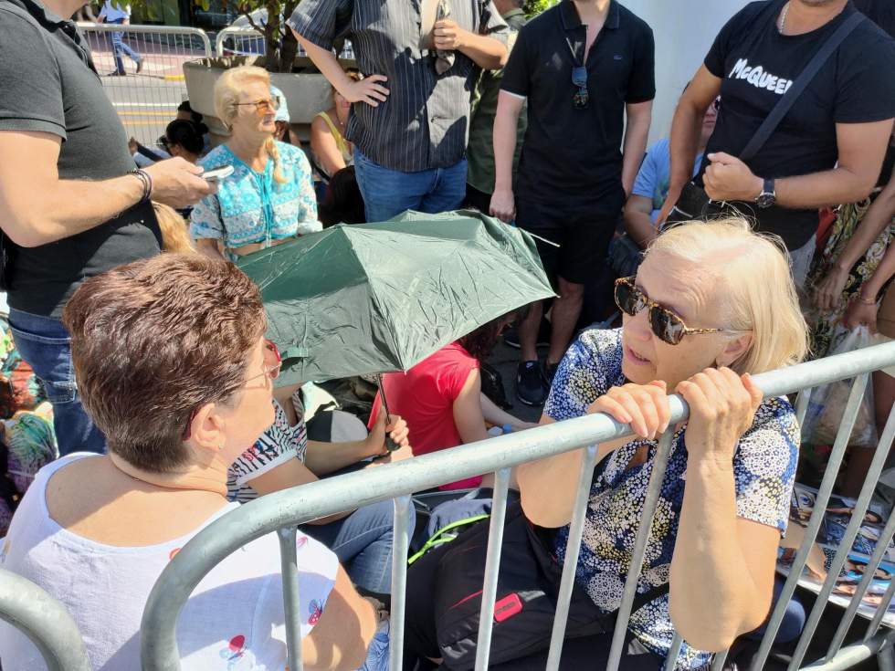 Tom Cruise électrise la Croisette et offre à ses fans une "journée surréaliste et merveilleuse"