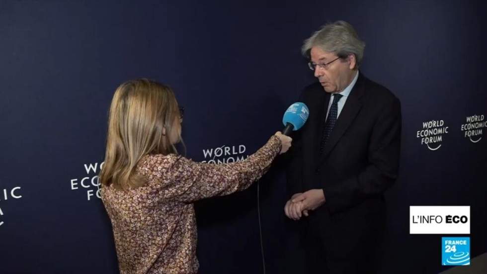 Paolo Gentiloni, commissaire à l'économie : "Un embargo européen sur le pétrole russe est possible"