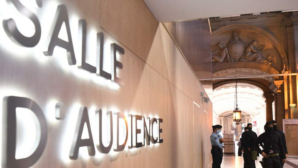 Procès du 13-Novembre : la majorité des onze accusés refusent de comparaître à l'audience Procès du 13-Novembre : la majorité des onze accusés refusent de comparaître à l'audience