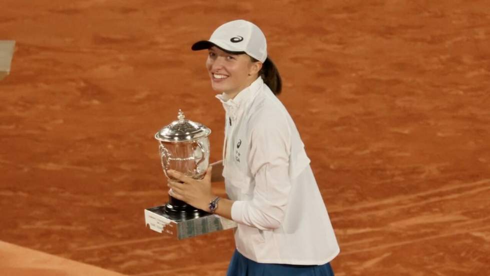 Roland-Garros : intraitable, Iga Swiatek s'adjuge un deuxième sacre aux dépens de Coco Gauff