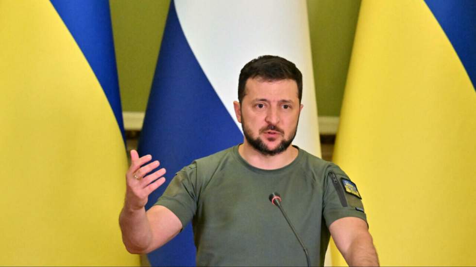 Guerre en Ukraine : Volodymyr Zelensky demande un "tribunal spécial" à La Haye