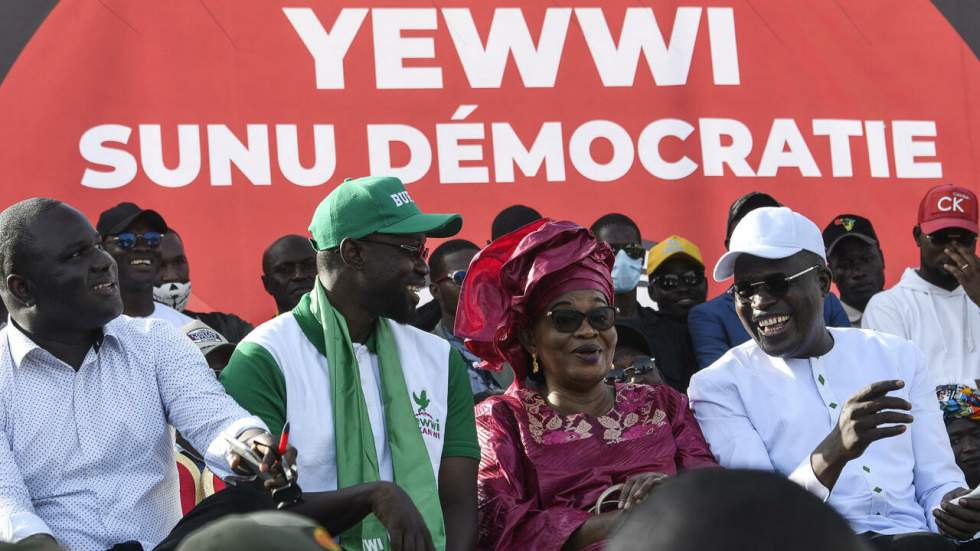 Législatives au Sénégal : l'opposition demande de suspendre la publication des résultats