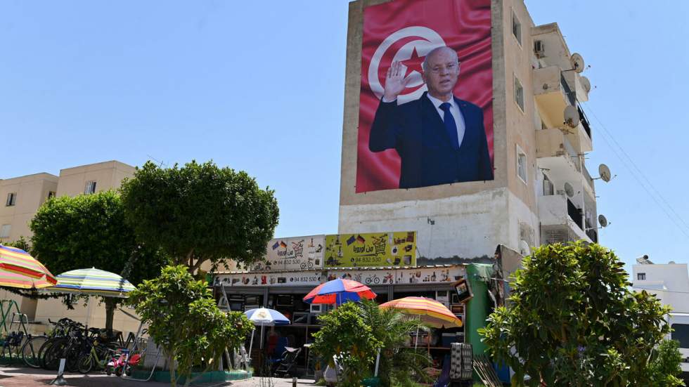 Tunisie : la Constitution de Kaïs Saïed adoptée à 94,6 % selon les résultats définitifs