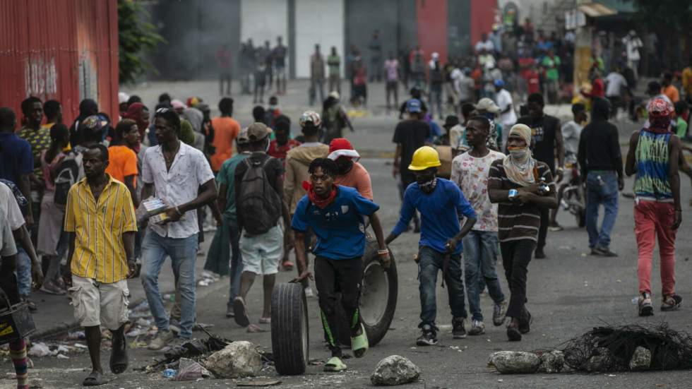 Haïti : de nouvelles violences et des pillages, dont celui d'un entrepôt de l'ONU