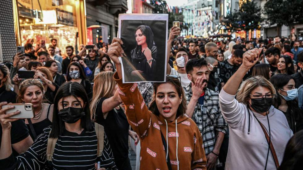 L'Iran réprime les manifestations qui essaiment depuis la mort de Mahsa Amini