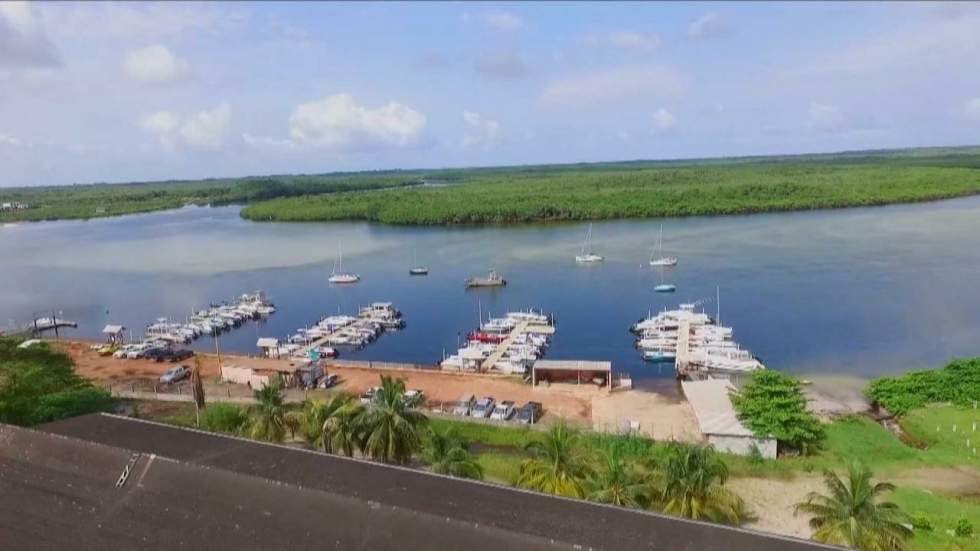 Gabon, la menace climatique : l'érosion risque de faire disparaître Port-Gentil Gabon, la menace climatique : l'érosion risque de faire disparaître Port-Gentil