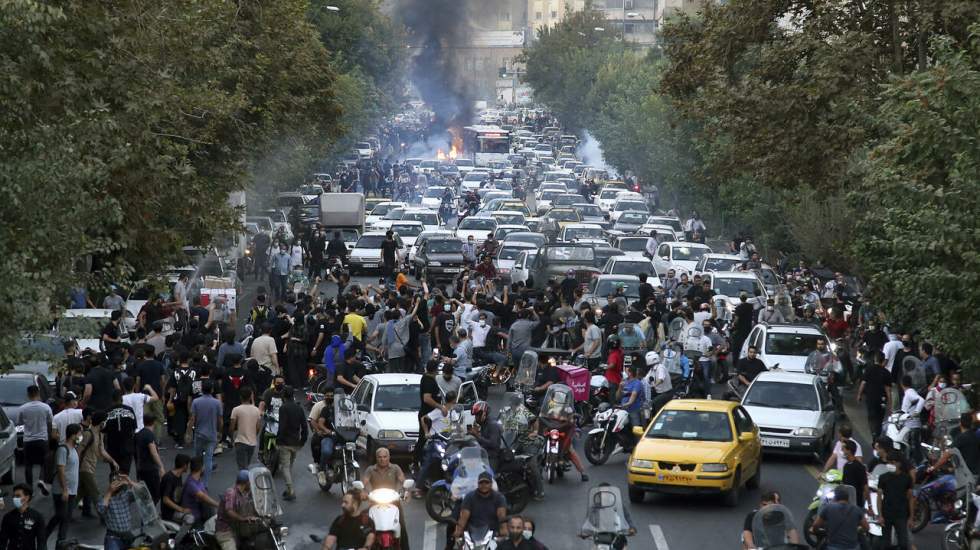 Iran : nouvelles manifestations à Téhéran après la mort d'une jeune femme